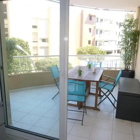 Apartment Joli Avec Terrasse Proche Plages *